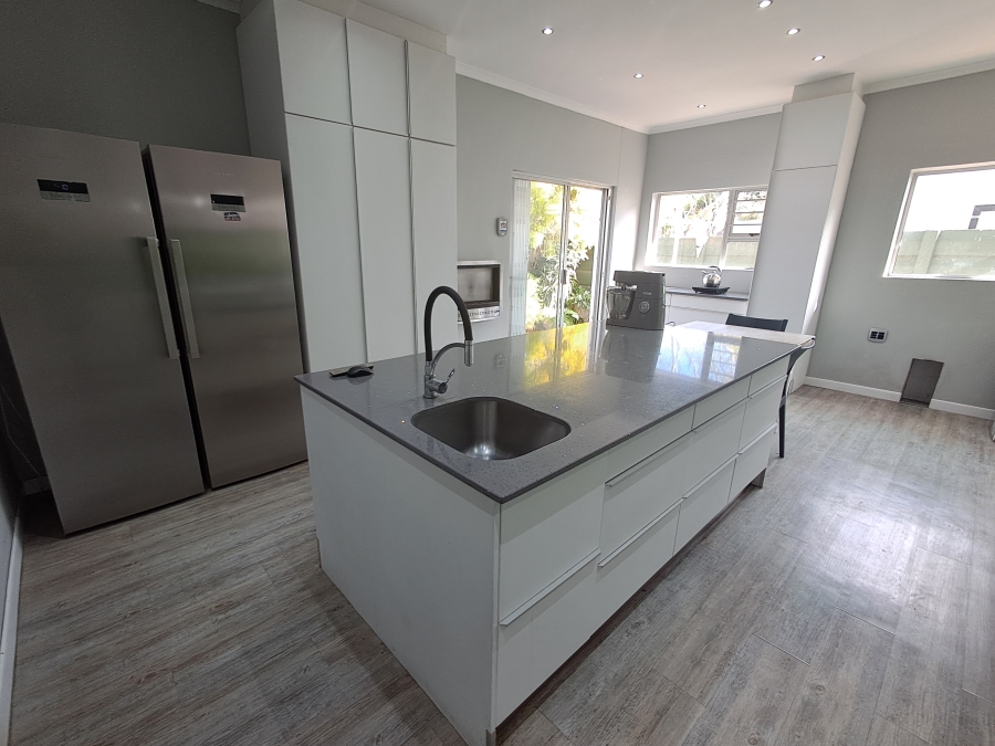 3 Bedroom Property for Sale in Mosel Eastern Cape